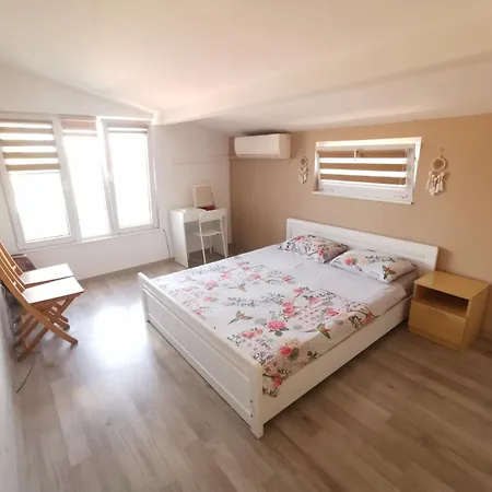 хармония център в стария град