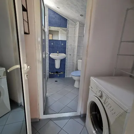 хармония център в стария град Πομόριε